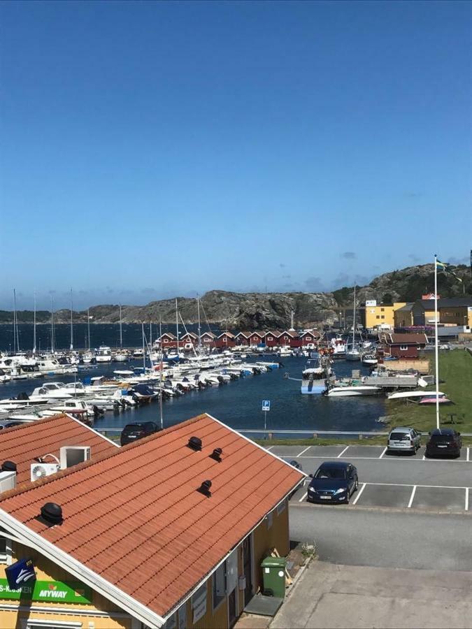 Sjoehuset Apartman Ellos Kültér fotó
