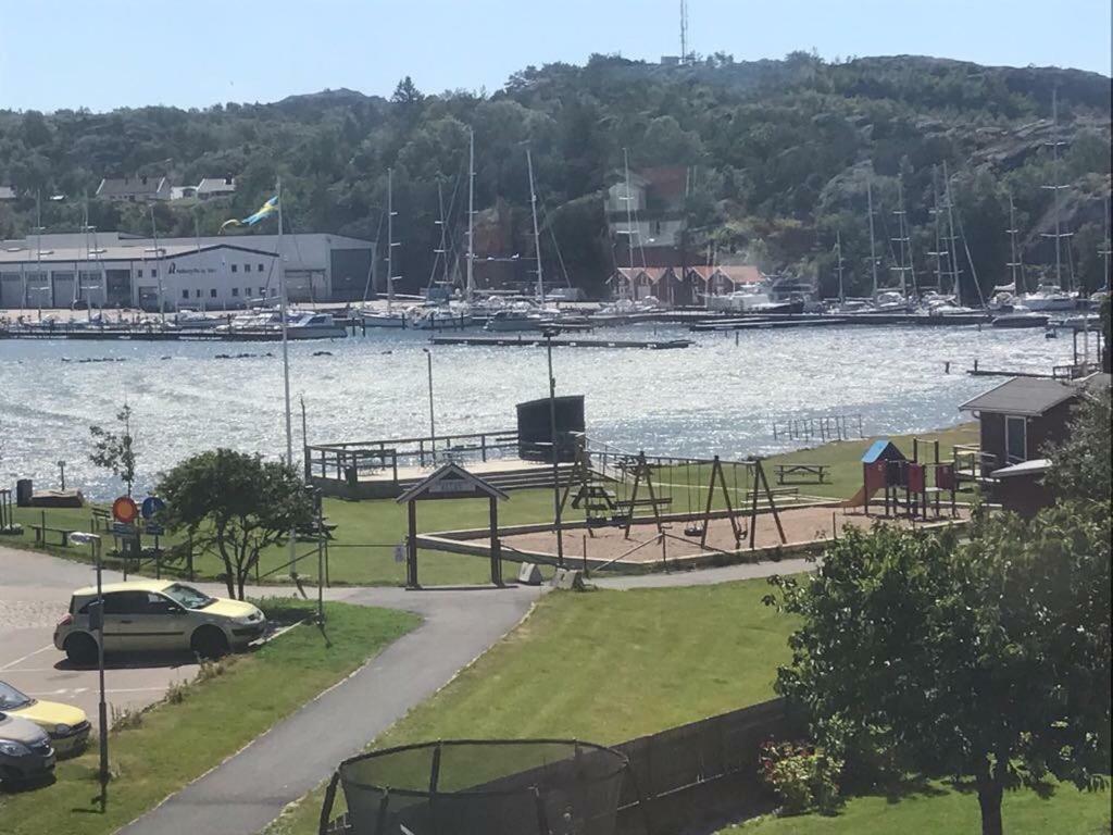 Sjoehuset Apartman Ellos Kültér fotó